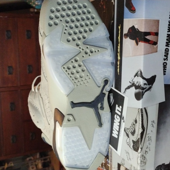 NWT Jordon Georgetown Retro 6 Size Mens 9 Women 10 5 - Picture 5 of 9